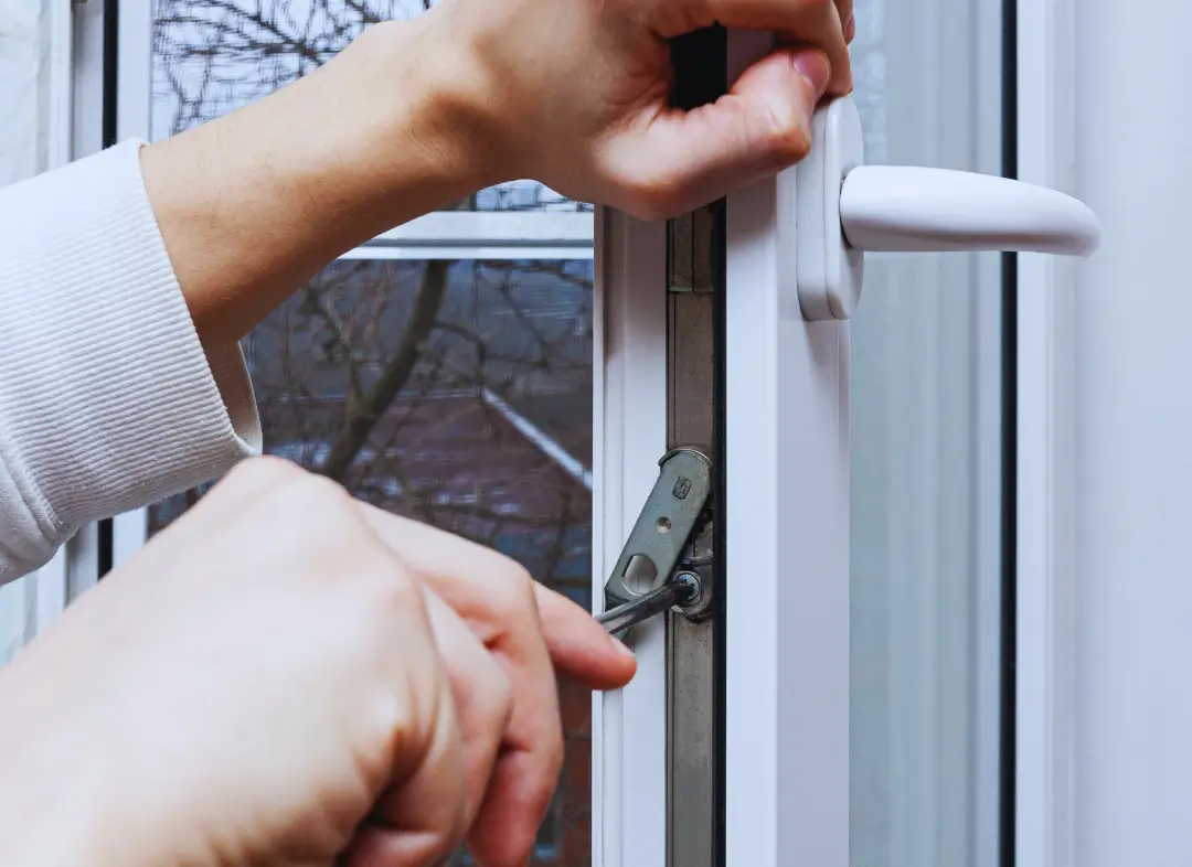 Réparation serrure de fenêtre Piolenc